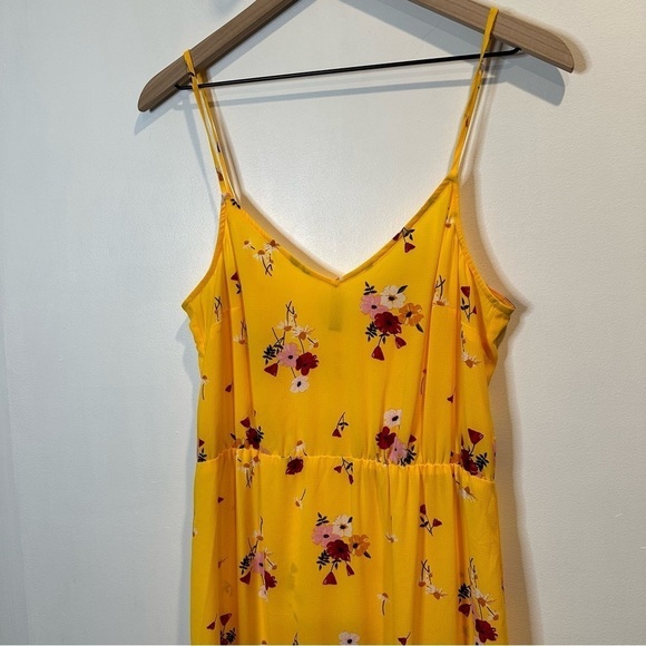 Divided H&M Women’s Crepe Dress Yellow Floral Sleeveless Maxi Side Slit Size 8 - Picture 4 of 10